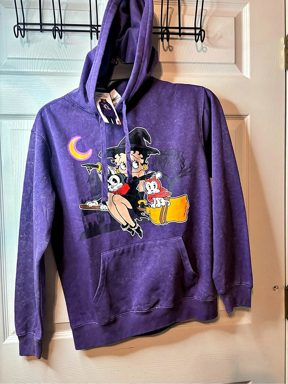 Freeze Betty Boop Halloween Hoodie Graphic Hoodie in Purple Size Medium NWT